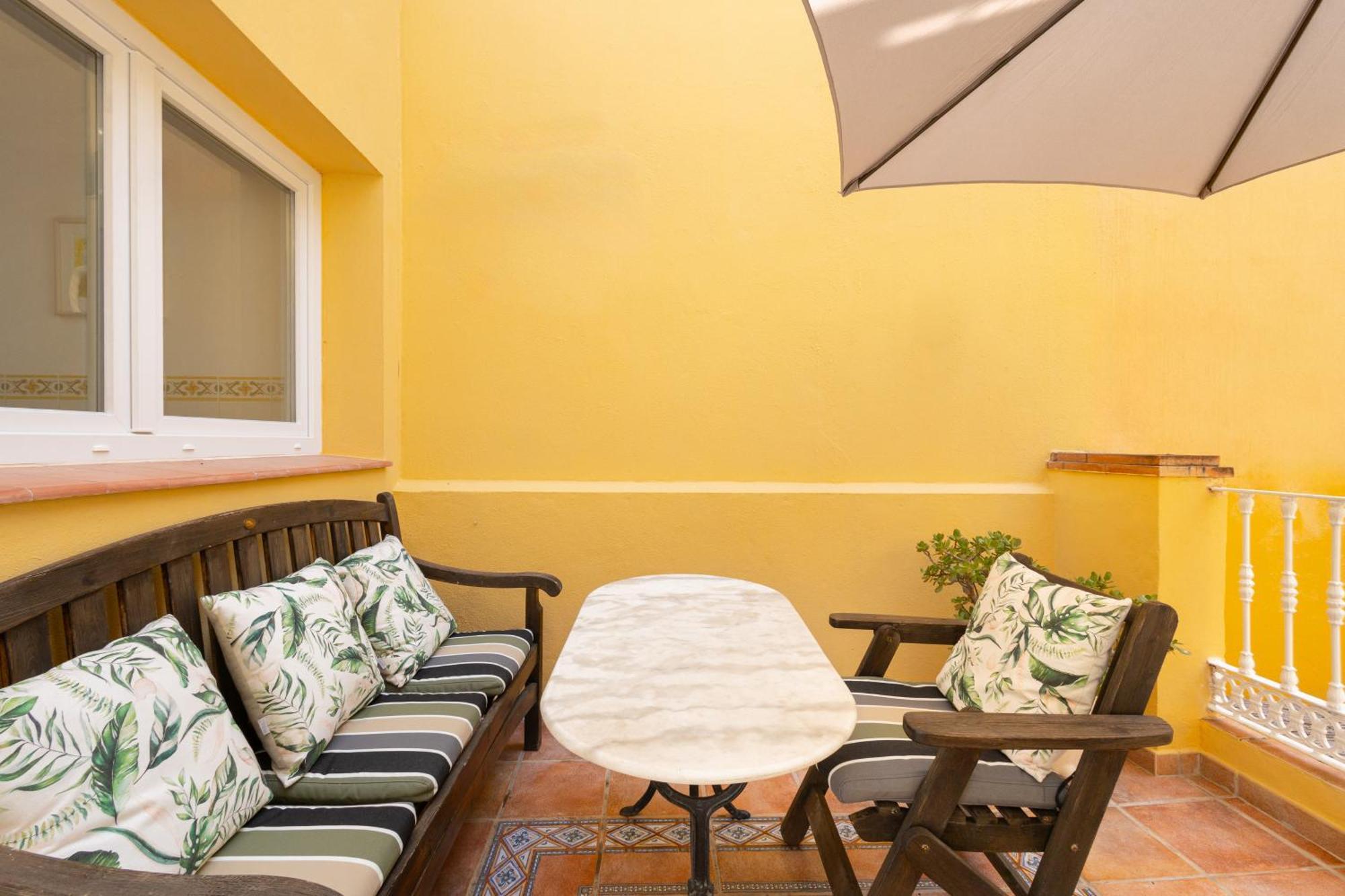 C92 - Rustic Two Bedrooms Apartment With Terrace Малага Экстерьер фото