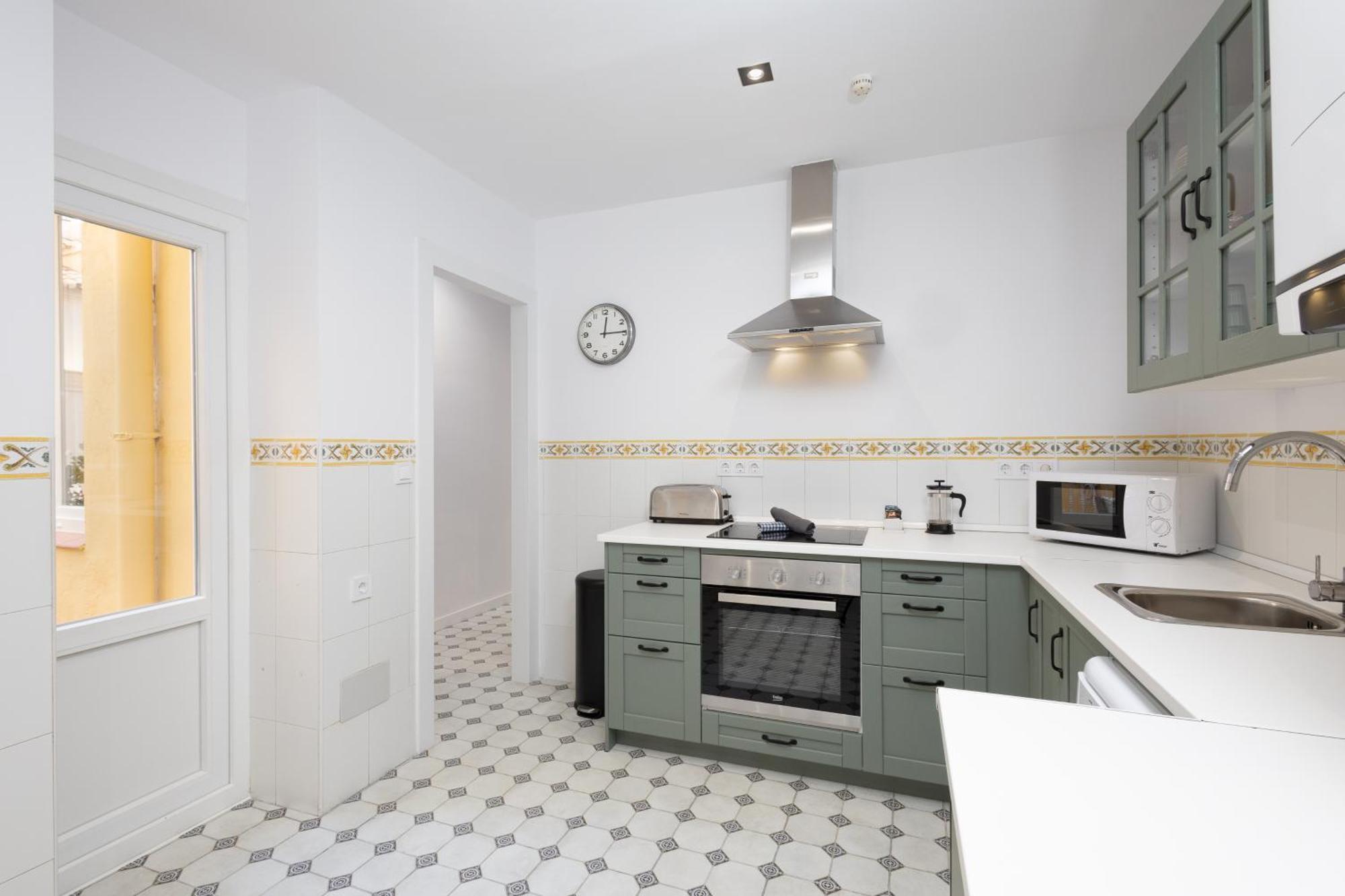 C92 - Rustic Two Bedrooms Apartment With Terrace Малага Экстерьер фото