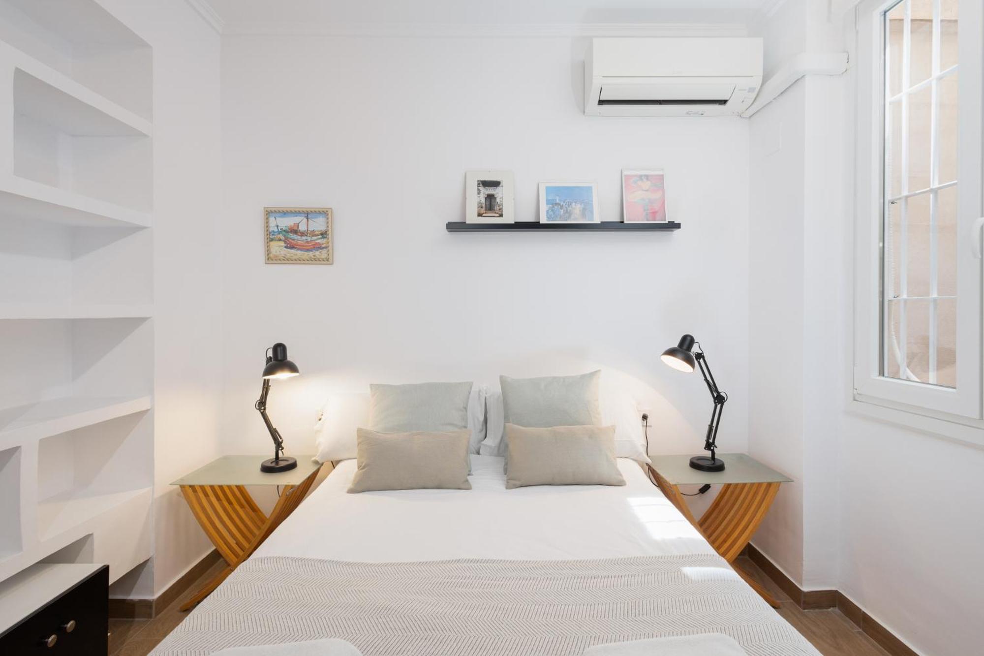 C92 - Rustic Two Bedrooms Apartment With Terrace Малага Экстерьер фото